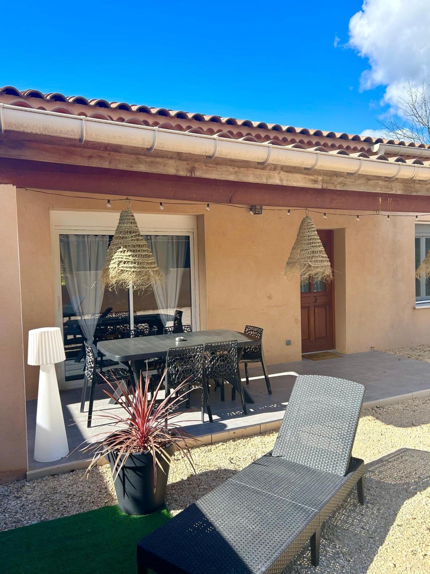 Maison Piscine & Spa Vallon Pont D'Arc المظهر الخارجي الصورة